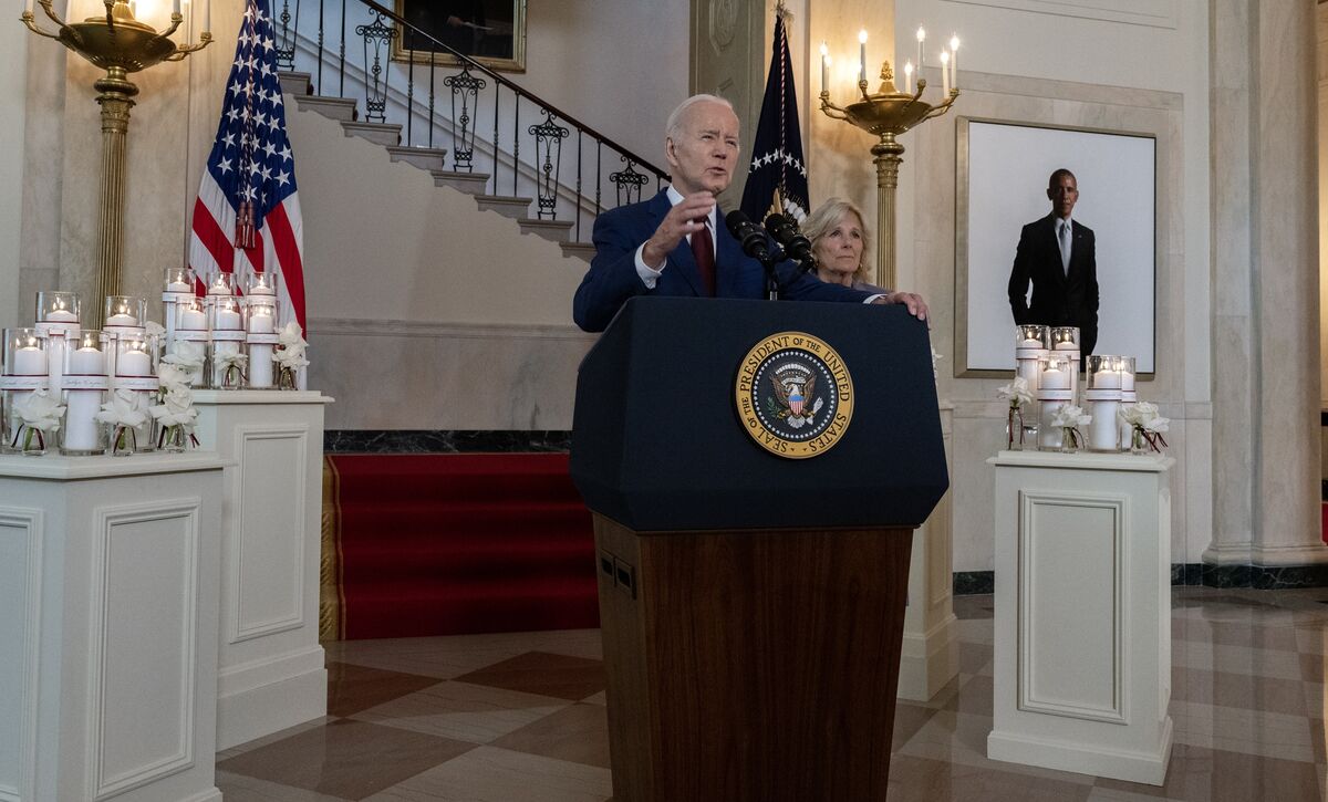 Uvalde Anniversary: Biden Renews Call For Assault Weapons Ban - Bloomberg