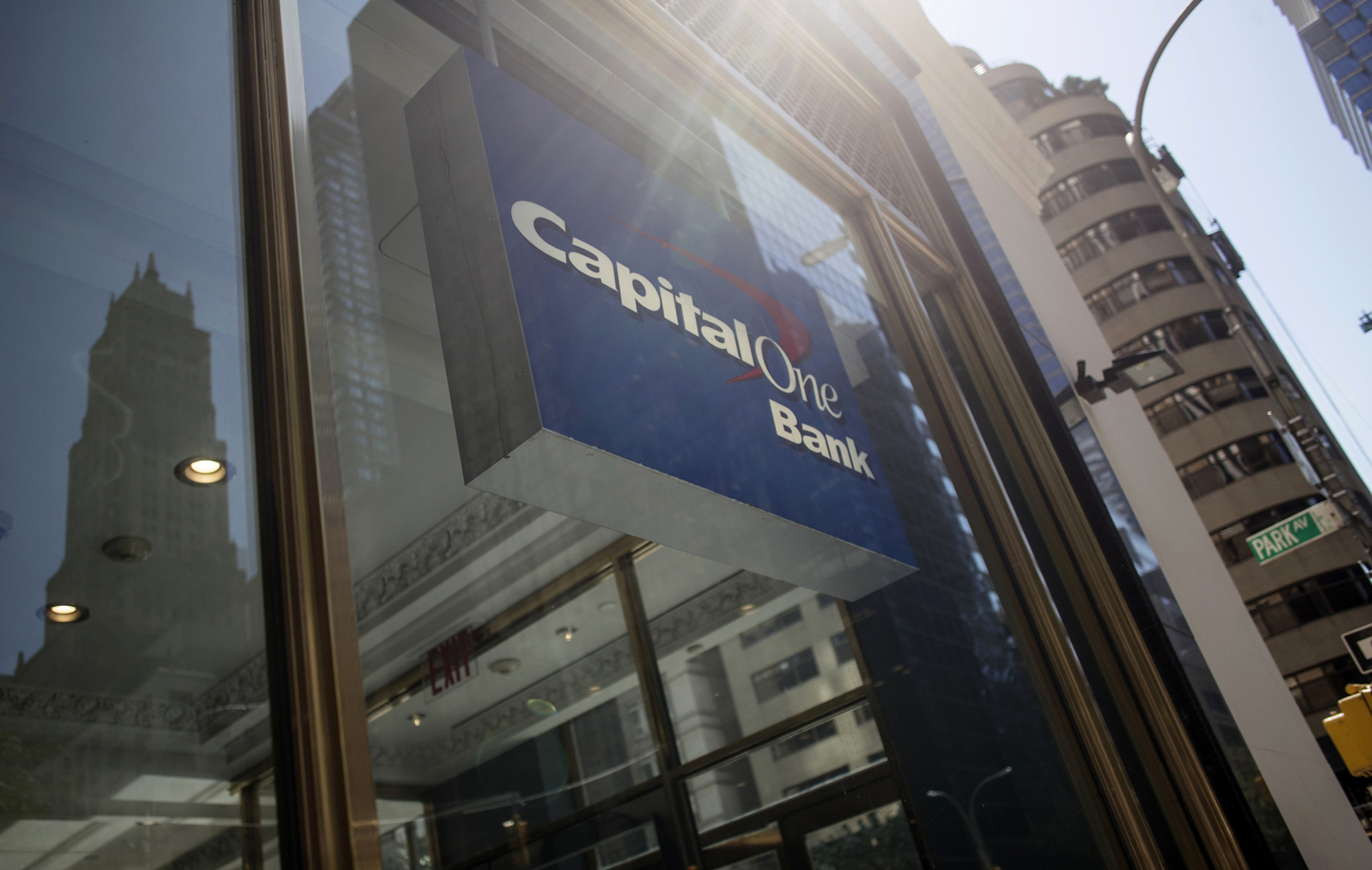 JPMorgan, U.S. Bank Shorten Workday to Observe Juneteenth - Bloomberg