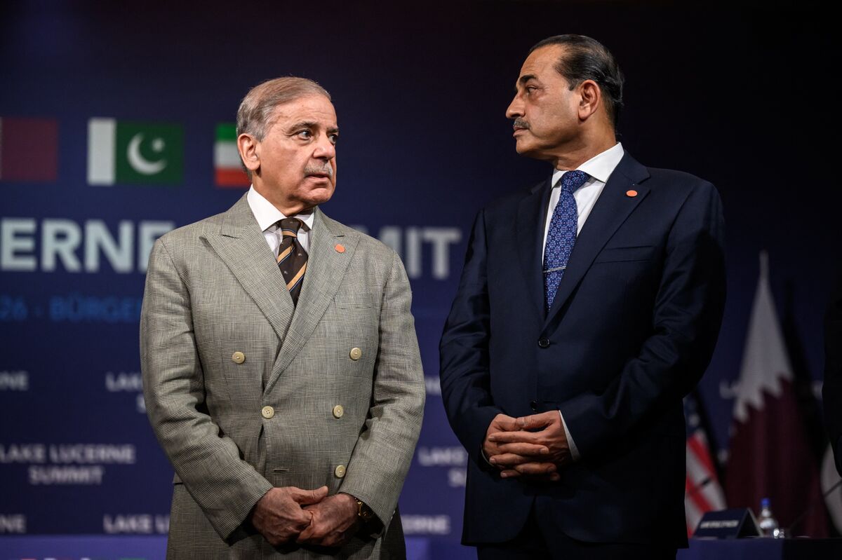 Pakistan Seeks Diplomatic Boost With Key Role in US-Iran Talks