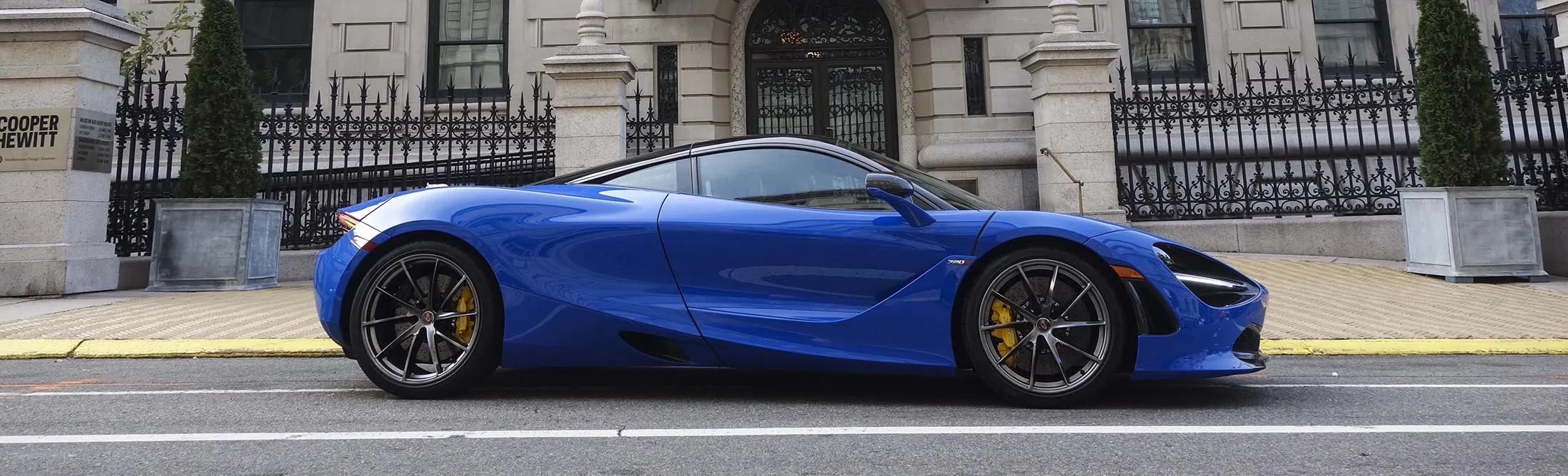1510952176_lede-mclaren-720s-01