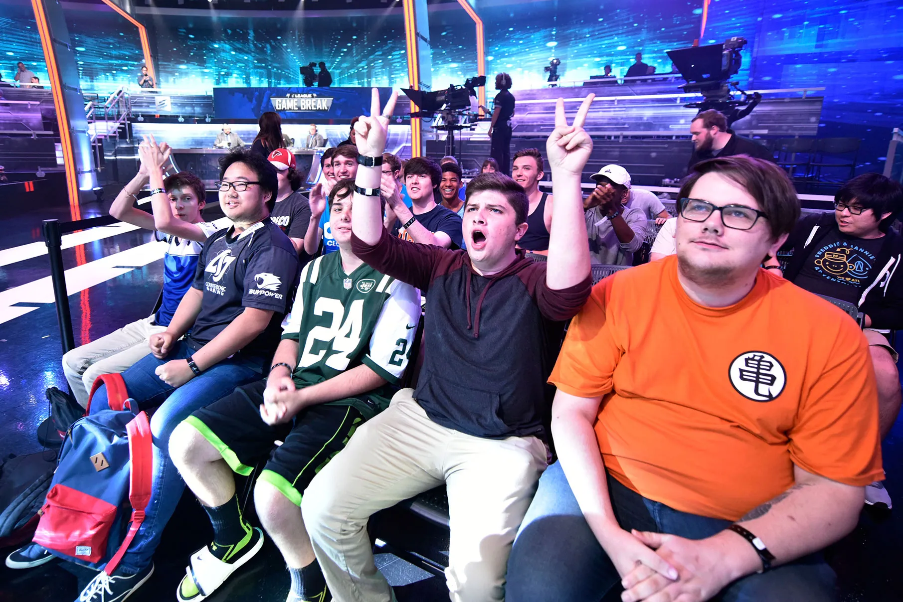 Fans cheer on eLeaguers at Turner Studios in Atlanta.
