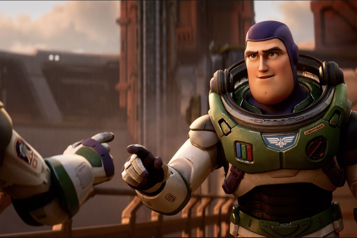 Disney and Pixar's 'Lightyear' Misses at Box Office, Trails 'Jurassic  World' - Bloomberg