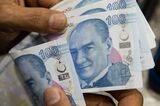 Lira Extends Drop In Sign Of Further Turkish-Market Turmoil
