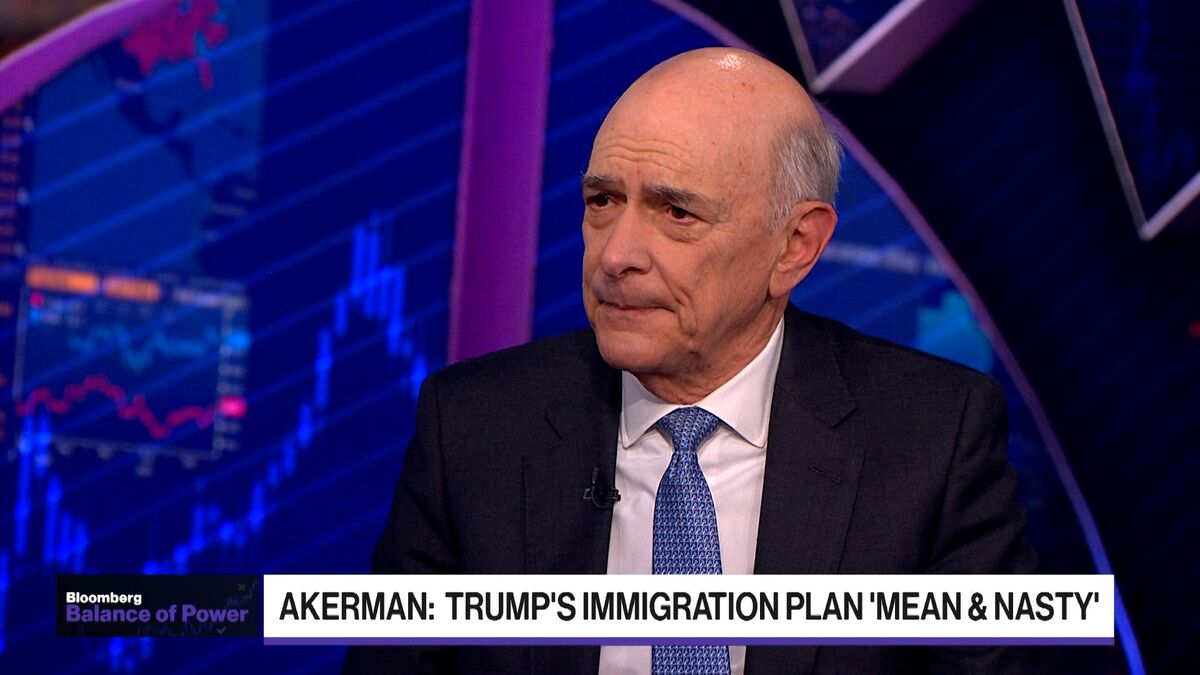 SCOTUS Lets Trump End 500k Migrants' Legal Status