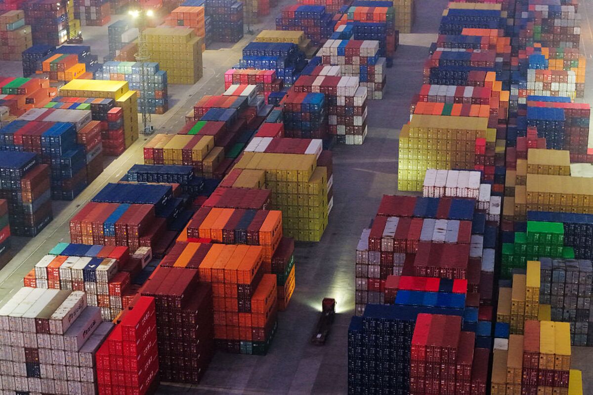 China Tells US to Back Off on Threats, Warns of Retaliation