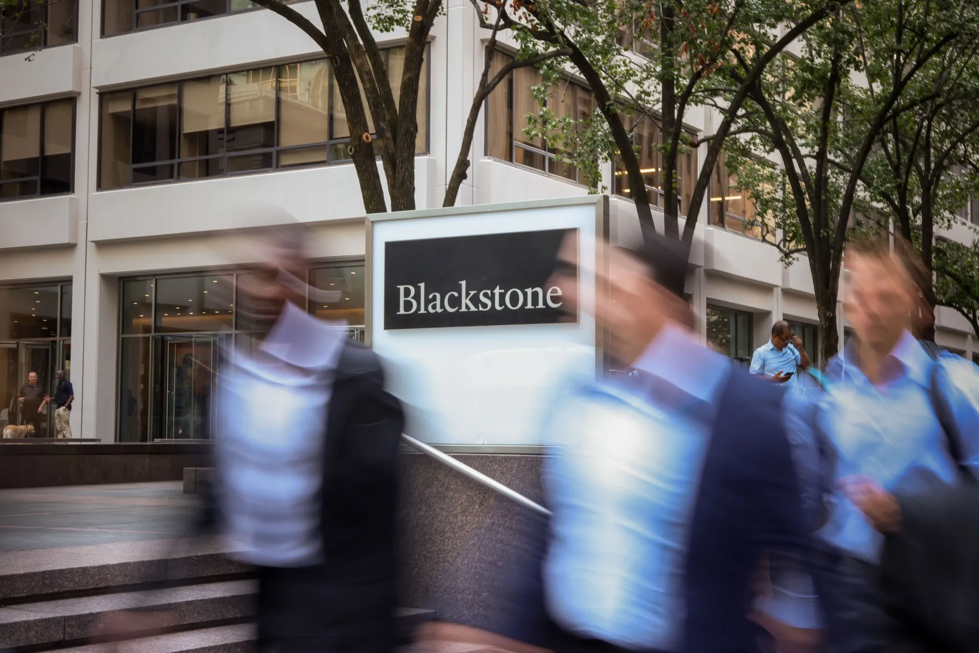 Blackstone Private Credit Fund Taps US High-Grade Bond Market - Bloomberg