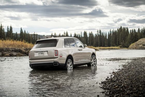 Rolls-Royce Draws a Line: No Hybrids Ever