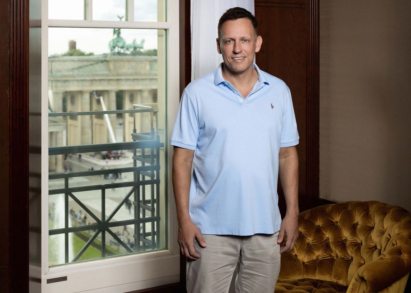 Big Tech Billionaire Peter Thiel Is Quitting Meta for Team Trump at Mar ...