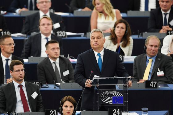 Orban on Path to Ouster From EU Party After ‘Impossible’ Demands