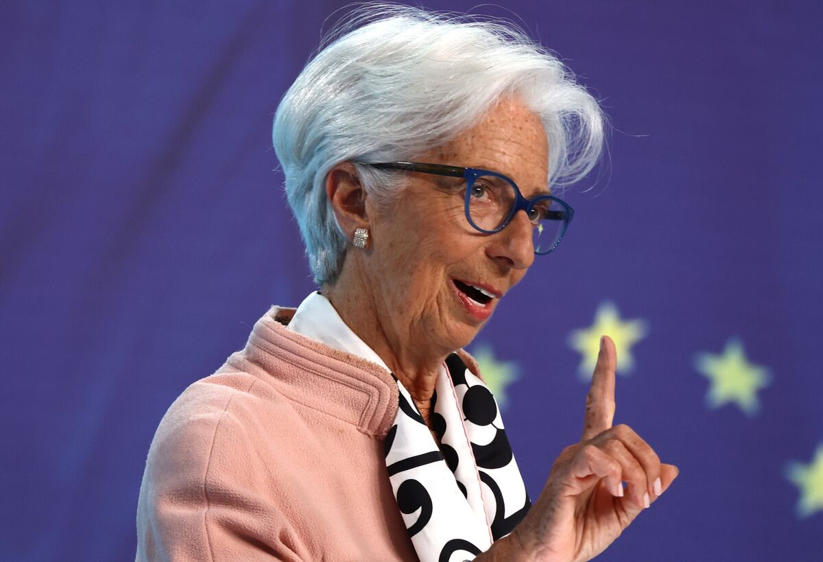 🟪"Lagarde: L'aumento dell'euro è un'opportunità per l'Europa grazie alle politiche di Trump"