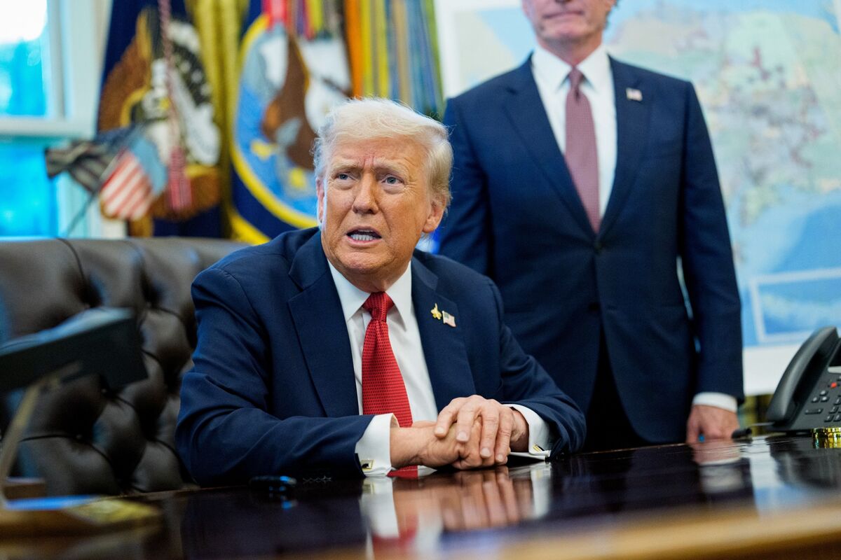 Trump Opens Door to Talks GOP Has Resisted as Shutdown Extends