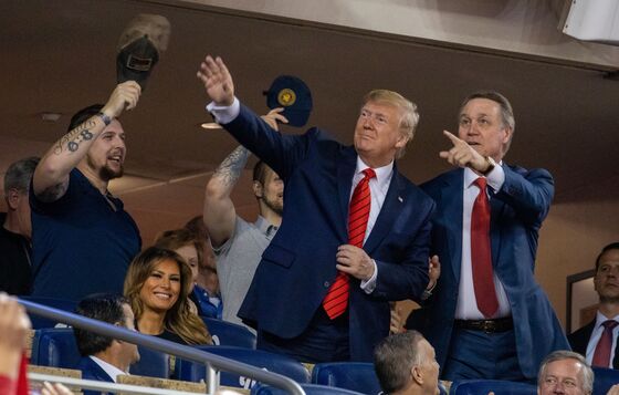 Trump Draws Jeers at World Series in Tense Visit to Nats Park