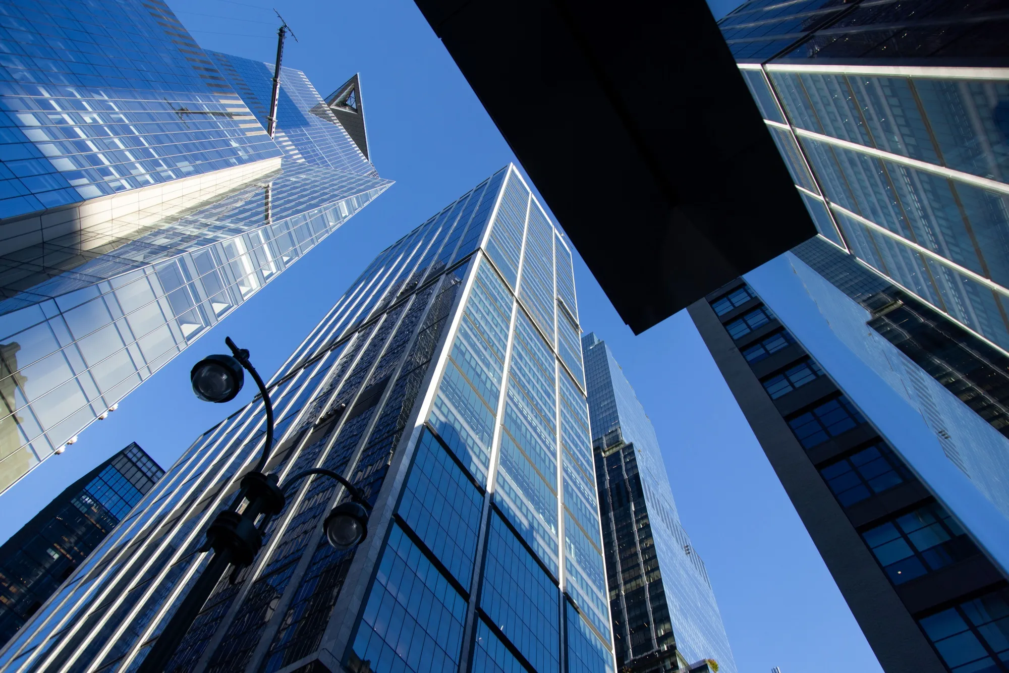 asset-tokenization-what-is-it-and-why-wall-street-banks-are-embracing
