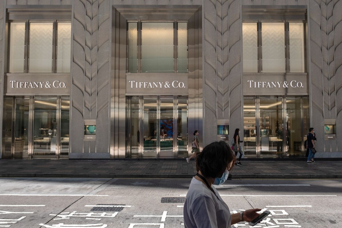 Tiffany & Co. Delays Launch of Its New Collection Due to