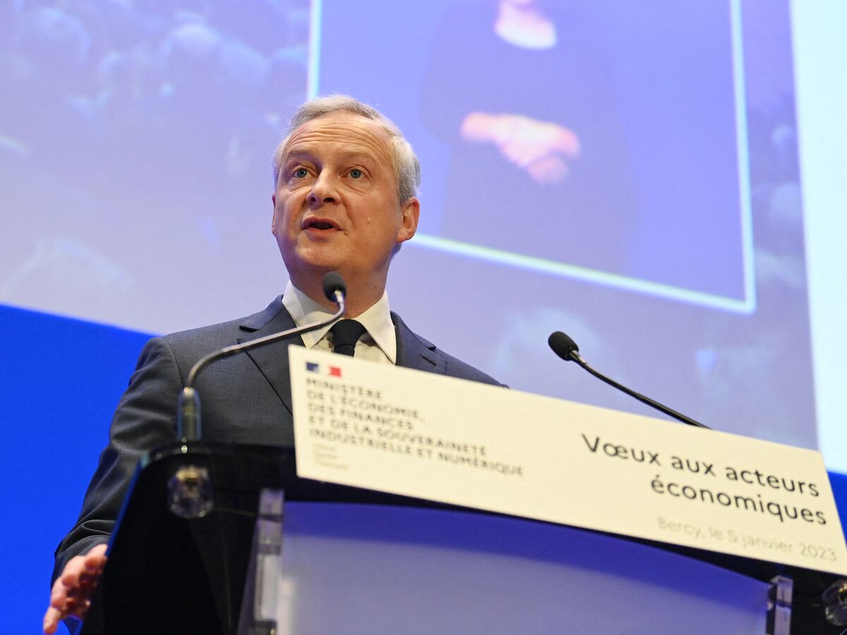 France’s Le Maire Says Inflation, Public Finances Key Challenges