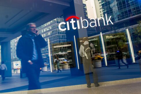 Citigroup Selling Servicing Rights as Banks Retreat