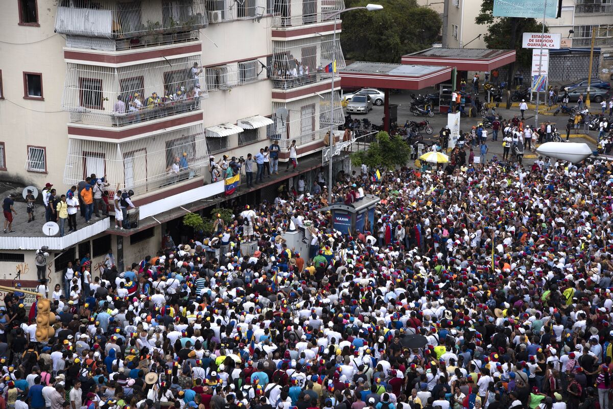 Impatience Swells as Venezuelans Protest Maduro in Caracas Again ...