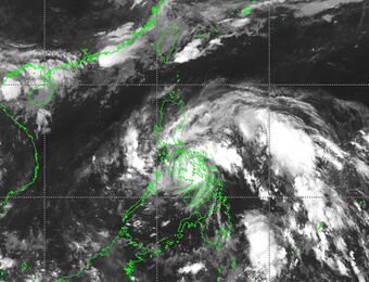 relates to Philippines’ First Storm of Year Builds Up, Moves Toward Capital