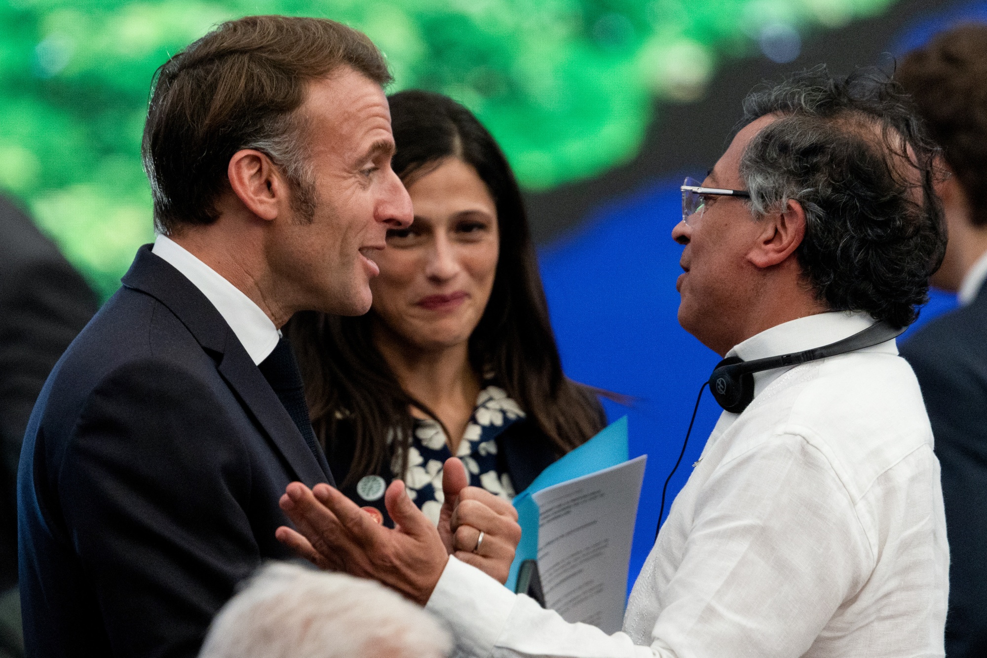 Emmanuel Macron, France's president, left, and Gustavo Petro, Colombia's president, during the COP30 Leaders Summit in Belém, Brazil, on Nov. 6, 2025. Photographer: Dado Galdieri/Bloomberg