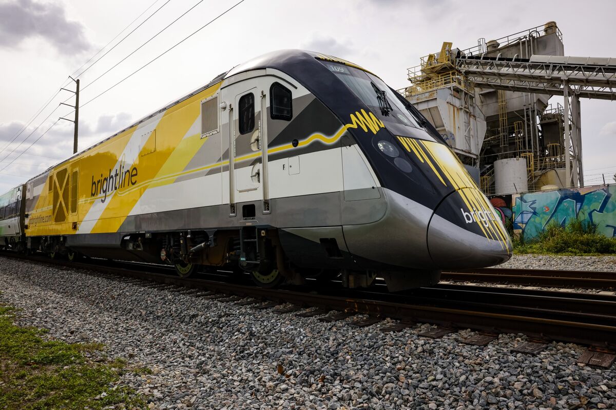 ⚫️ BLOOMBERG: Rendimenti più elevati richiesti per il debito del treno privato Brightline in Florida
