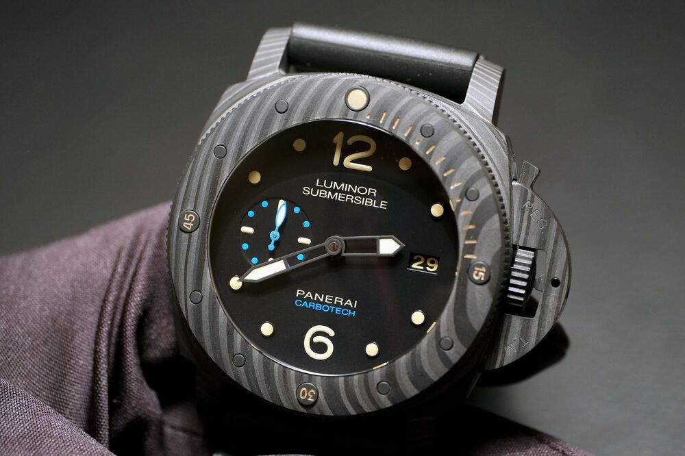 Panerai submersible carbotech price new arrivals