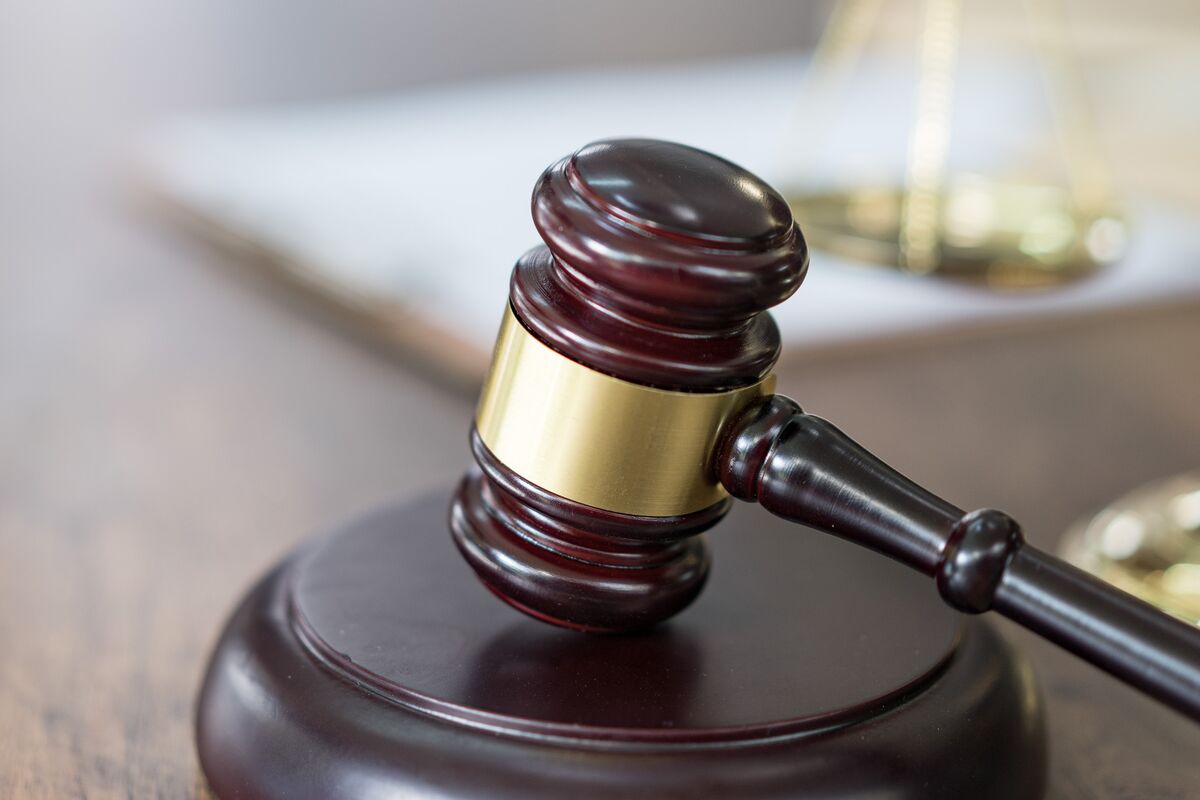 Oraclum Hedge Fund Founder Is Charged With Lying About Returns