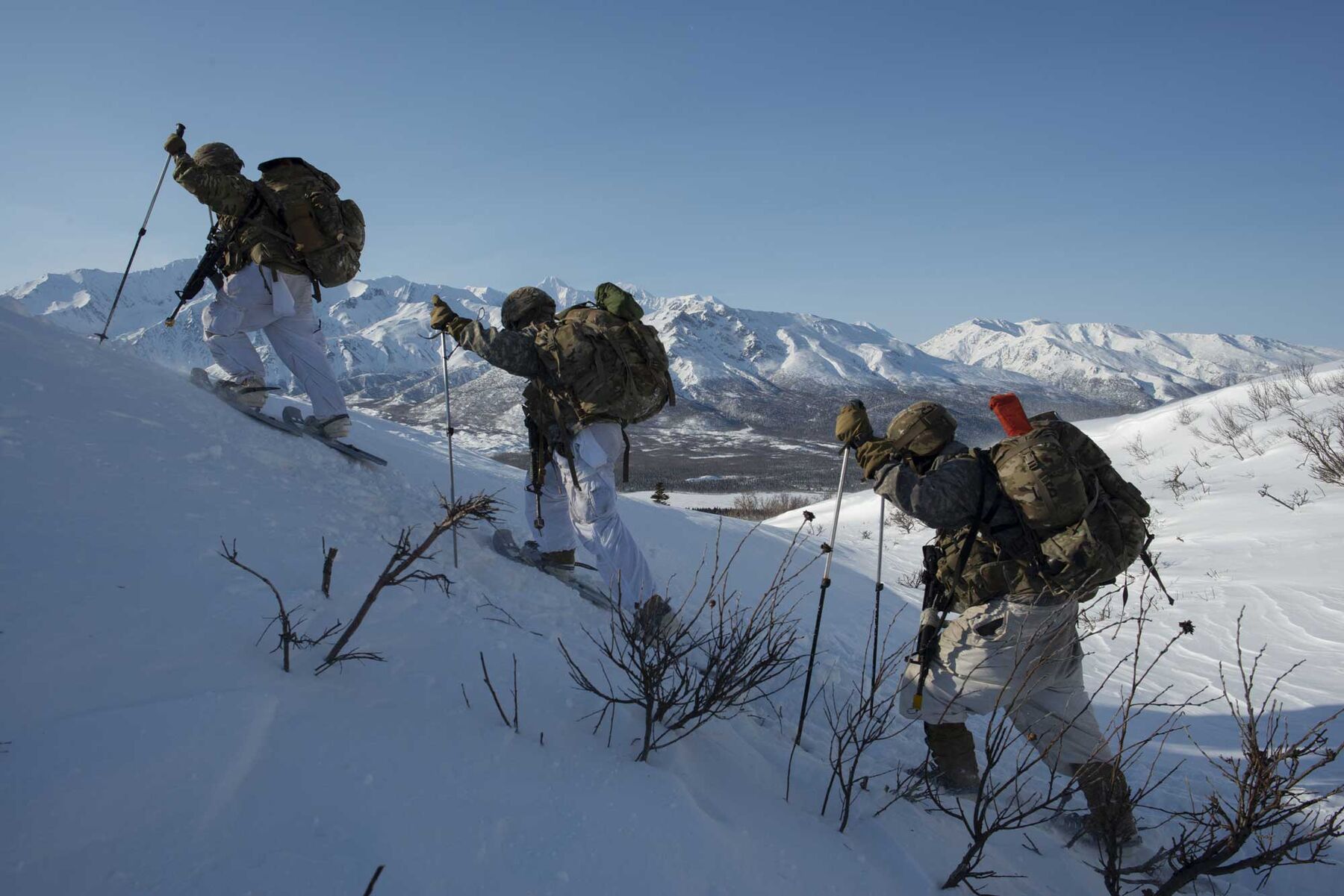 Army Training in Alaskan Arctic, Eyeing Russia and China