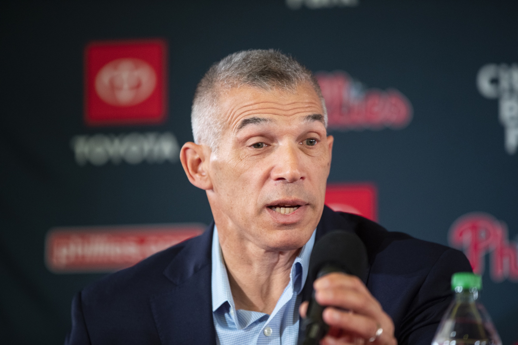 Former Phillies manager Joe Girardi to join Chicago Cubs TV booth