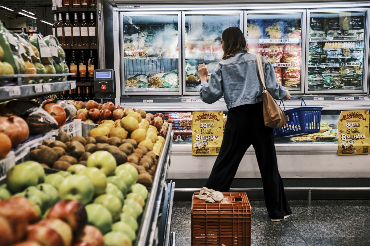 Brazil Inflation Ticks Up Before First 2026 Central Bank Meeting