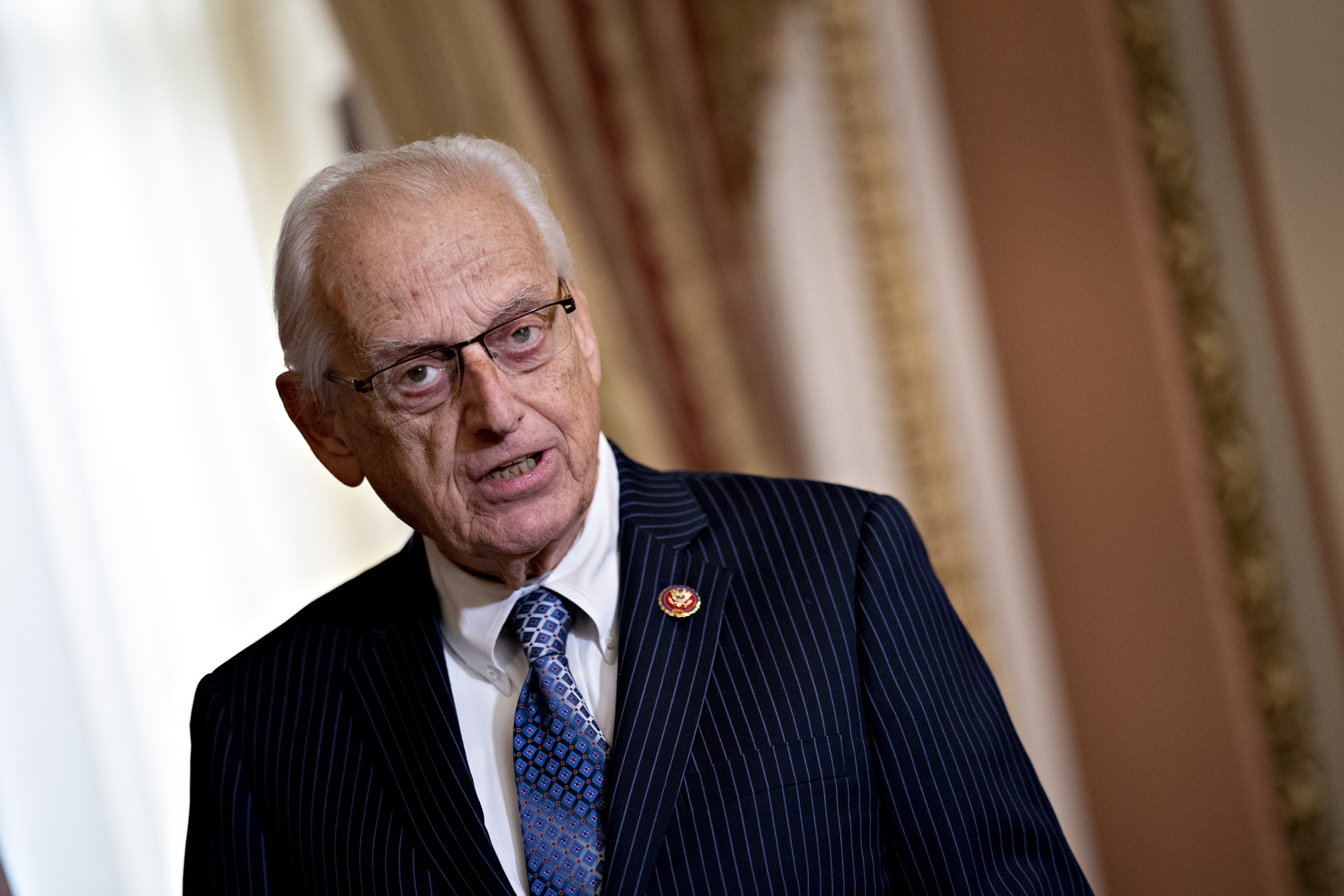 lsu-usc-football-coach-pay-targeted-in-democrat-s-tax-inquiry-bloomberg
