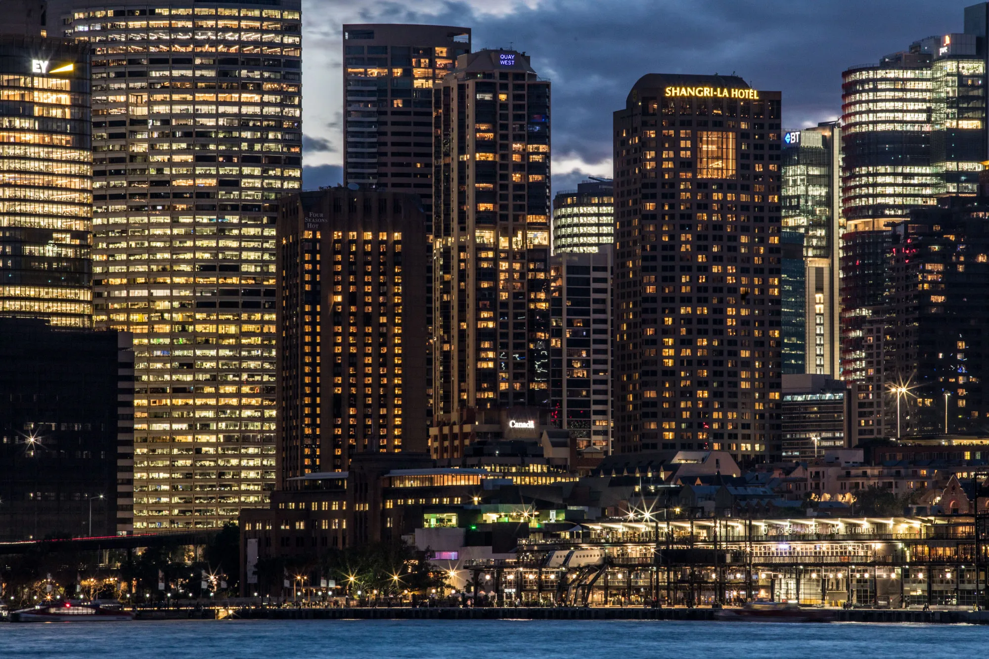 Electricity Usage in Sydney As Energy-Rich Australia Ends Up With World's Priciest Power