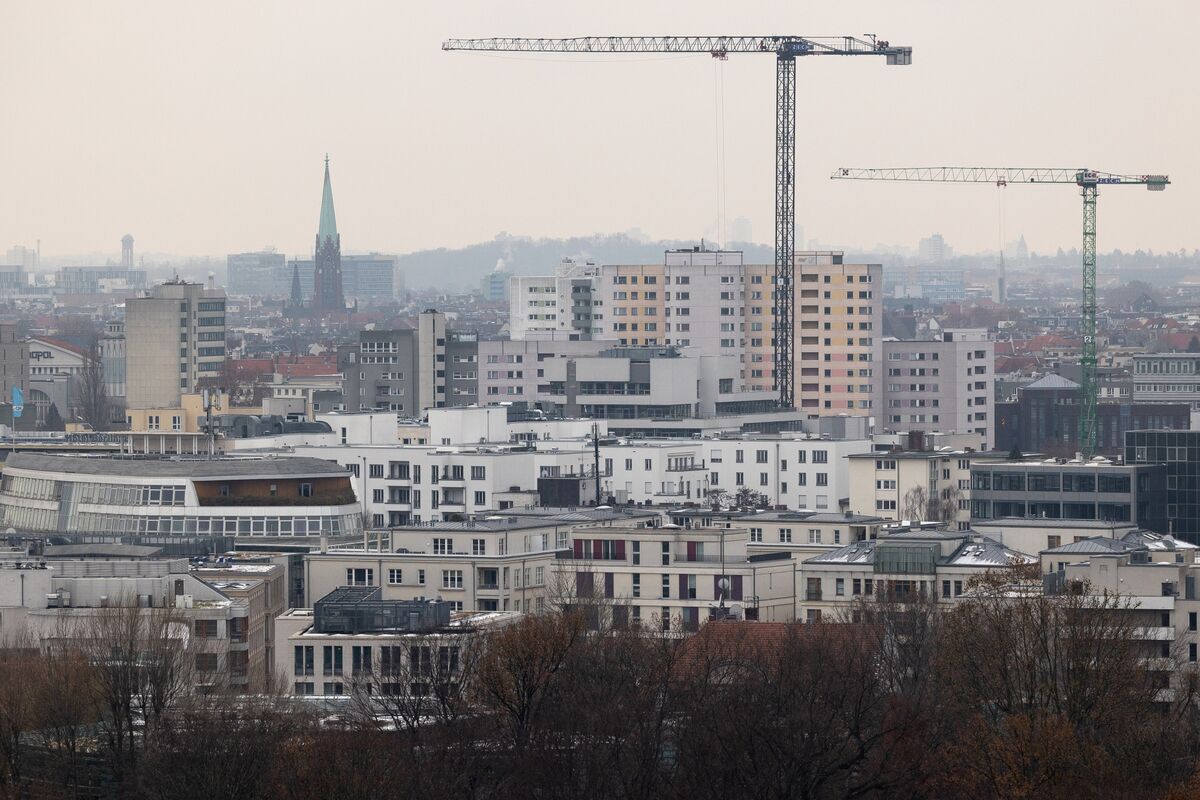 German Real Estate Market Shows Signs of Rebound, BNP Says Bloomberg