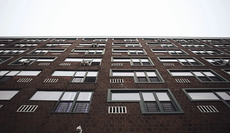  “One day I got a telephone call from Ed Logue asking if I wanted to be involved in a housing project at Twin Parks in the Bronx,” recalls Richard Meier. “Of course I said yes.”