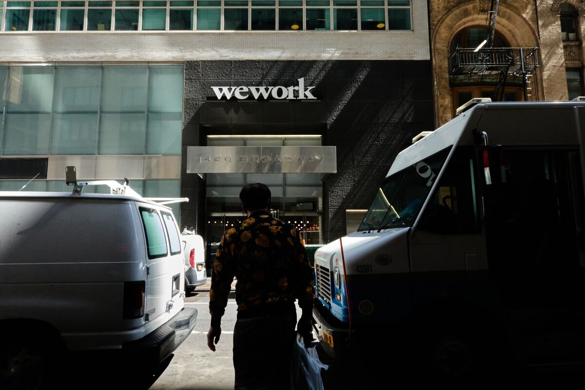 WeWork (WE) Stock Falls After CEO Change Prompts Downgrade - Bloomberg