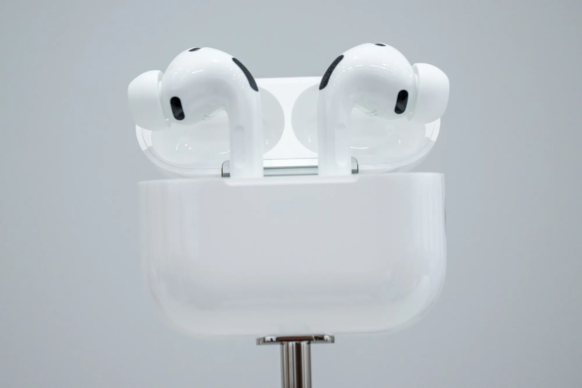 Apple AirPods Pro 3.