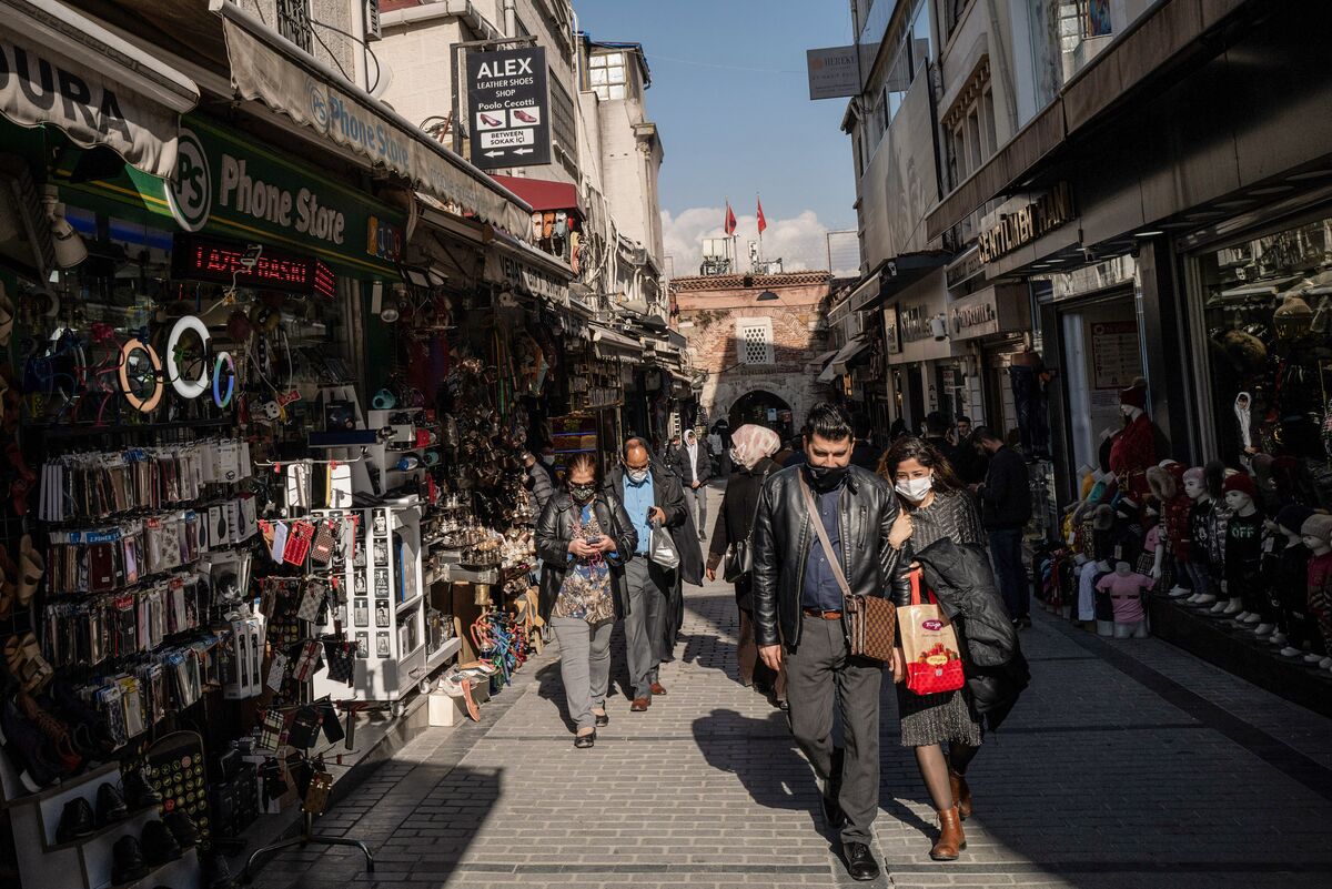 Inflation in Turkey’s Biggest City Slightly Slowed in March