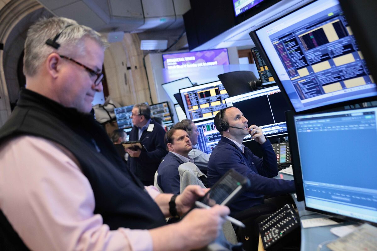 Stocks Climb on Cooler Wholesale Price Growth, Lower Oil Prices