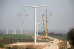 National Grid’s T-Pylon is a lower structure, with less physical bulk. It will be used over the Somerset levels to connect the Hinkley Point C nuclear station.