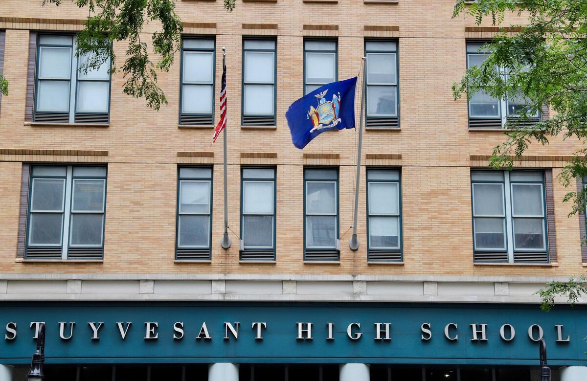 Elite Public High Schools To Get a Taste of Trump’s College Crusade