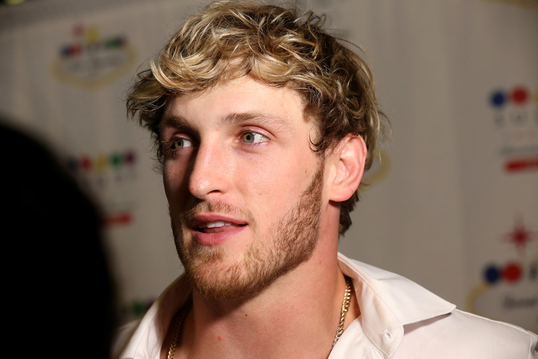 Youtube Star Logan Paul Deserts California For Puerto Rico Bloomberg