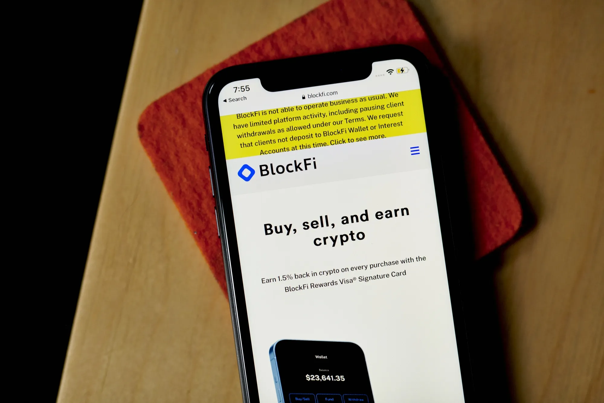 BlockFi Bankruptcy: More Crypto Trader Funds Trapped After FTX Collapse -  Bloomberg