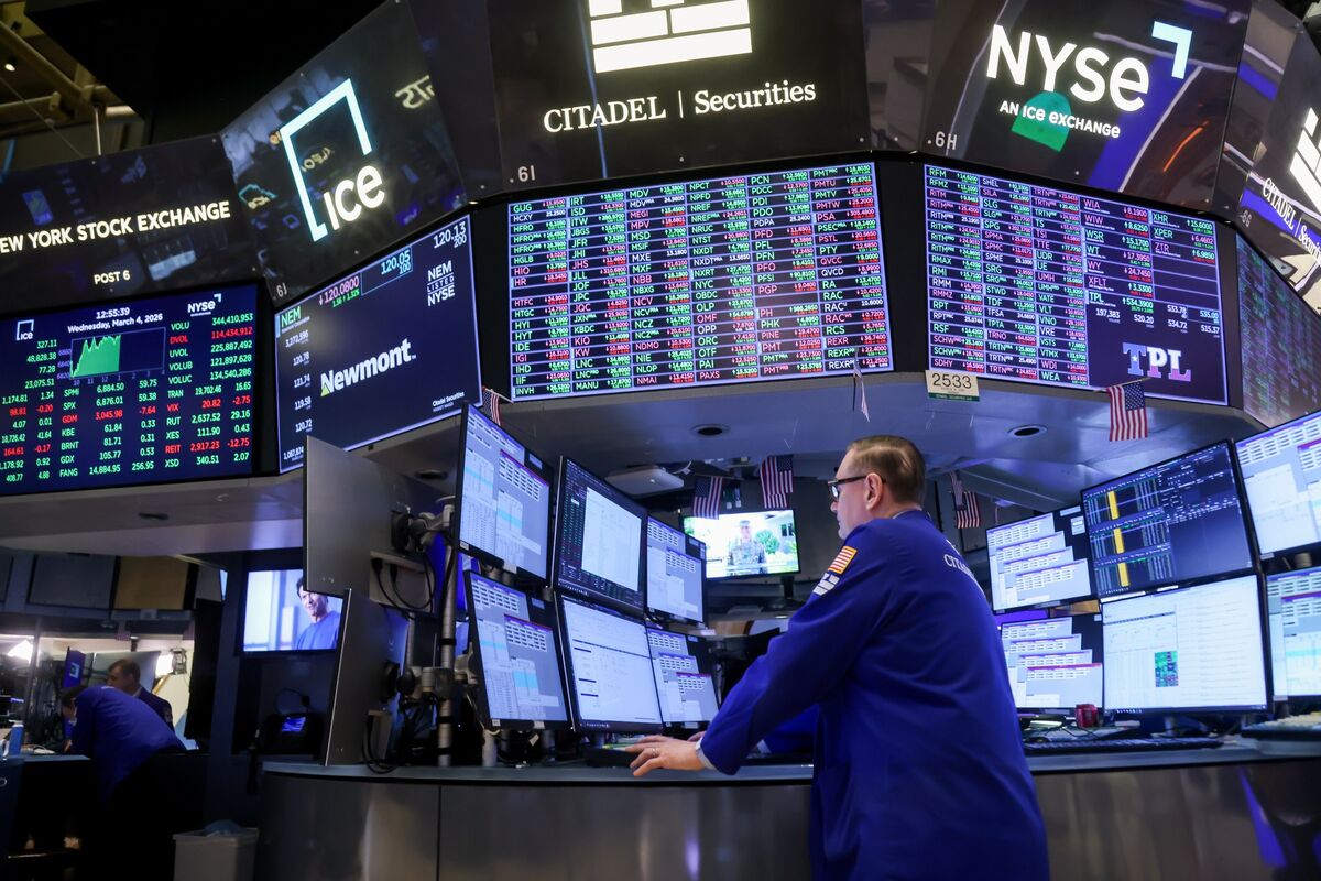 assets.bwbx.io image