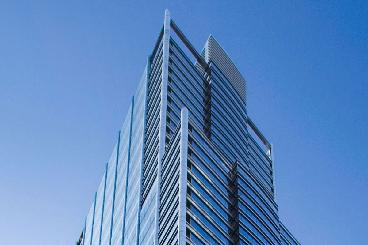 Zara Billionaire Owner Ortega Buys $550 Million Chicago Tower
