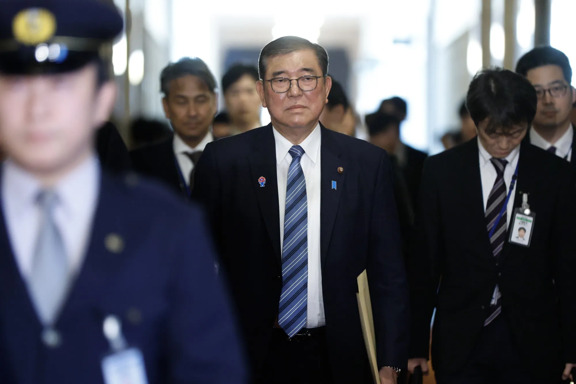 ソフトバンクＧ、ＡＩ投資で借り入れ中心の資金調達を検討－関係者 - Bloomberg