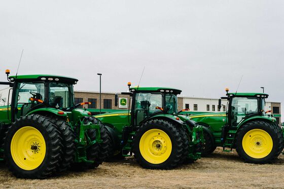 Farmers Fight John Deere Over Who Gets to Fix an $800,000 Tractor