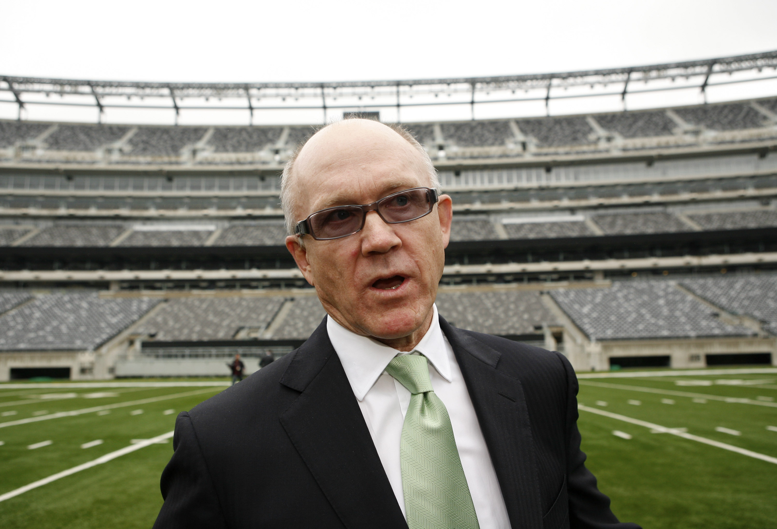 Jets Owner Woody Johnson Is Worth $4.2 Billion - Bloomberg