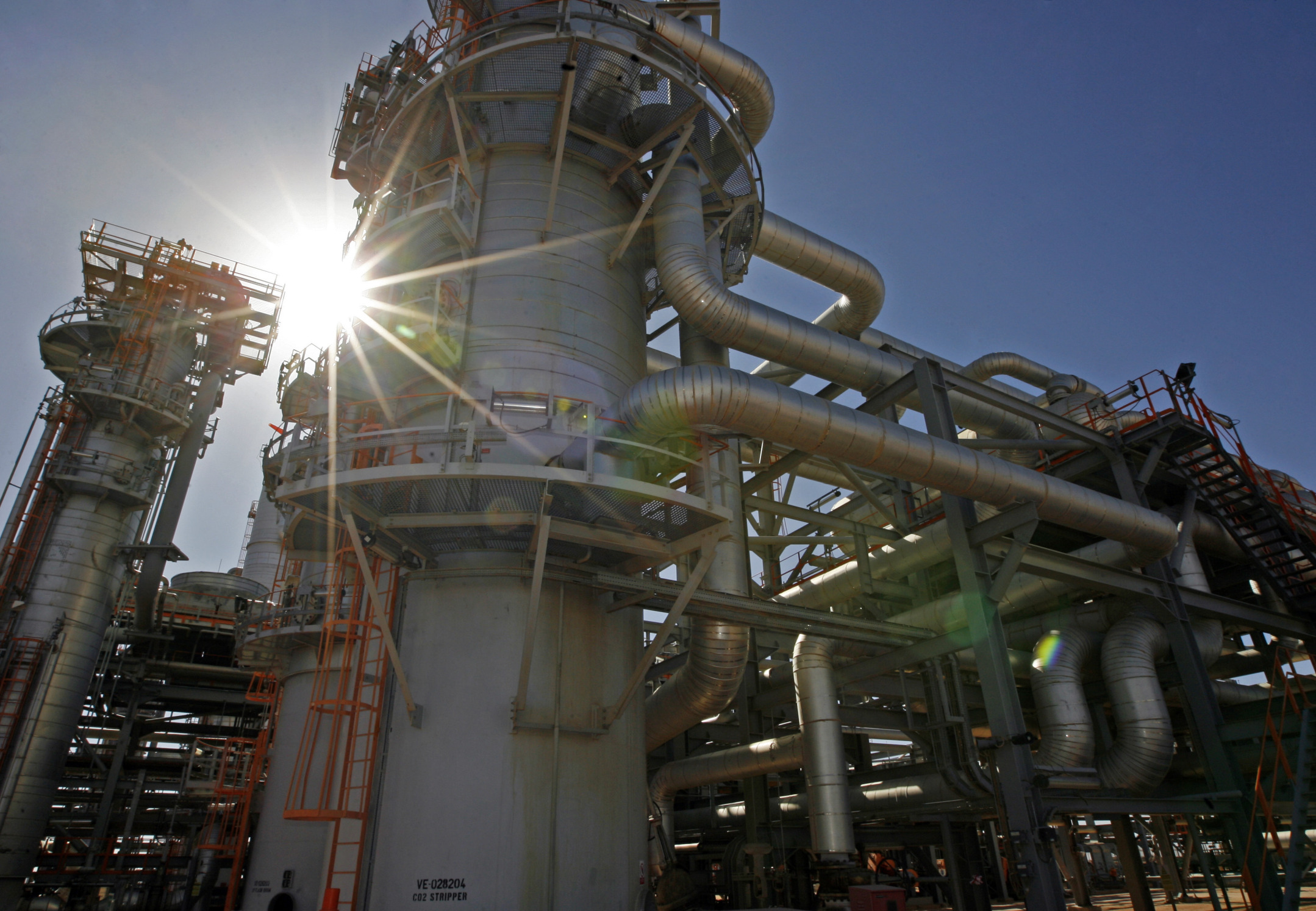 Spain, Gas Supplier Algeria Hit Standoff Over Disputed Territory