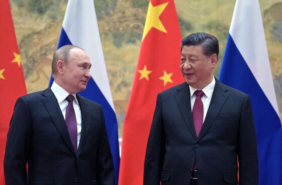 Biden Team Hardens View of China Tilting to Putin on Ukraine