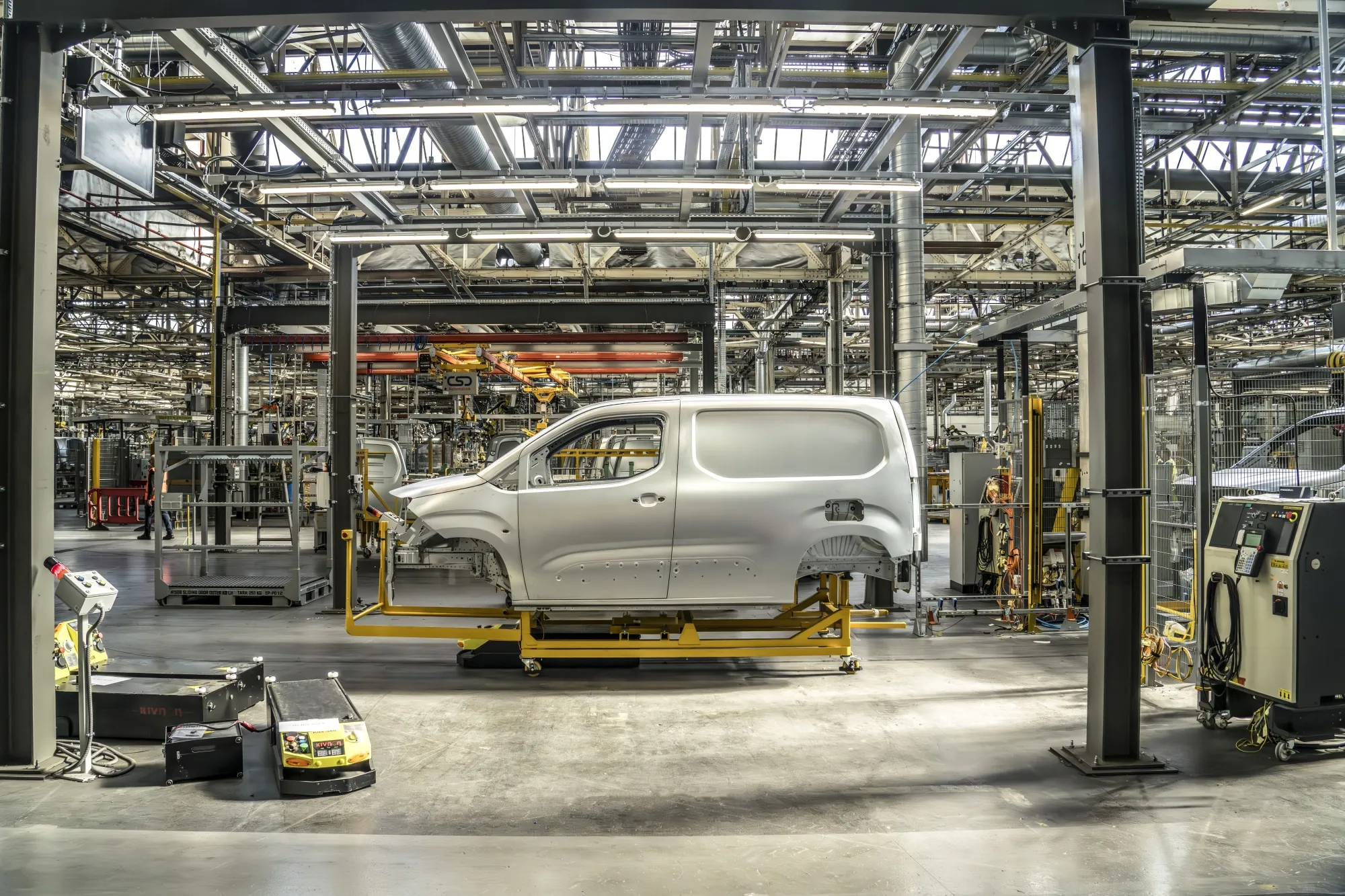 The UK introduced a mandate requiring that 22% of each manufacturer’s new-car sales be zero-emission, with that threshold rising to 80% in 2030.