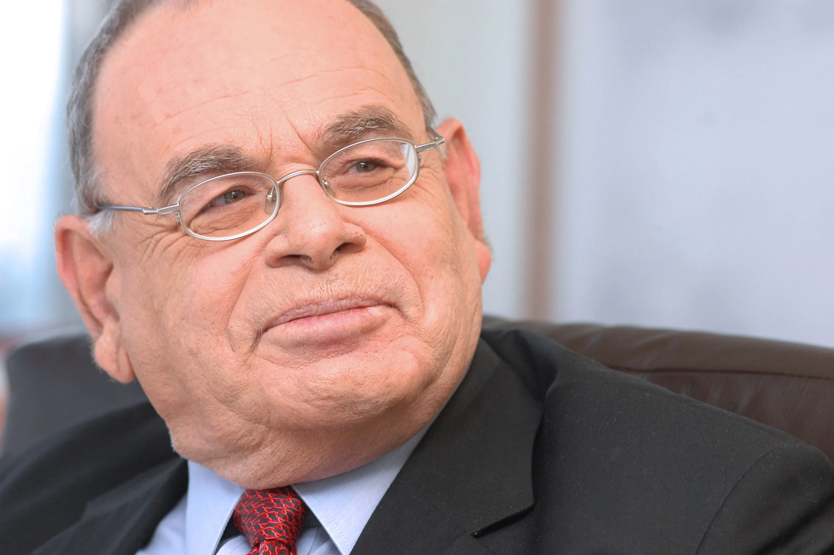 Leumi to Reclaim Bonuses From Executives After U.S. Tax Fine - Bloomberg